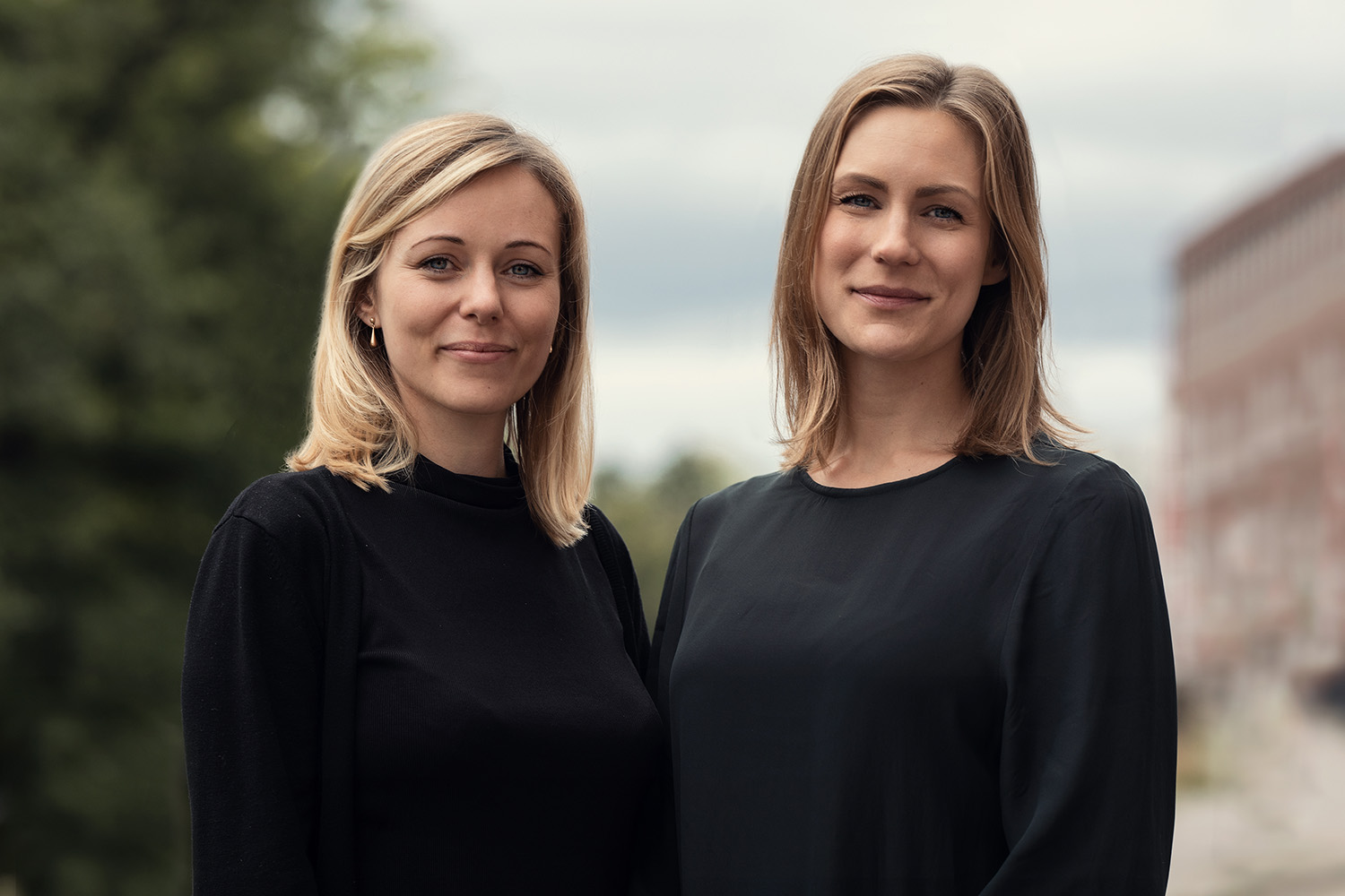 portrait isabelle & hedvig
